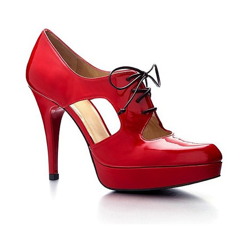 scarlett johansson disegna scarpe stuart weitzman