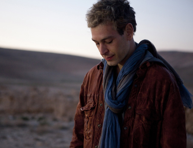 Matisyahu Premieres “Happy Hanukkah” Song Benefitting Hurricane Sandy Relief Efforts Matisyahu Premieres “Happy Hanukkah” Song Benefitting Hurricane Sandy Relief Efforts